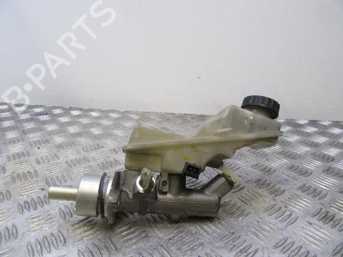 Used Brake master cylinder Brake master cylinder 37441279 37441279