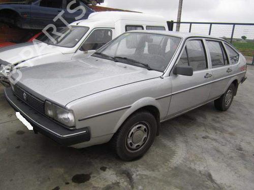 Brugte VW PASSAT B2 (32B) 1330407