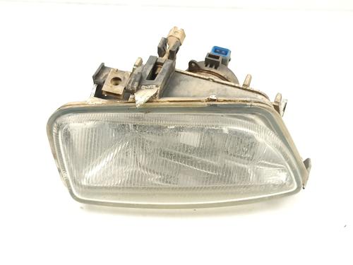 Used Right front fog light CITROËN SAXO (S0, S1) 1.5 D (57 hp) 21087037