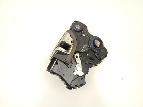 Used Front left lock TOYOTA AVENSIS Estate (_T25_) 2.0 D-4D (ADT250_, ADT250R) (126 hp) 16702532