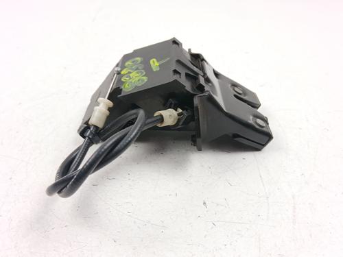 Tailgate lock MERCEDES-BENZ E-CLASS (W211) | BP30321856C101