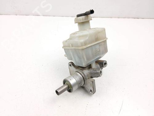 Used Brake master cylinder Brake master cylinder 37441956 37441956
