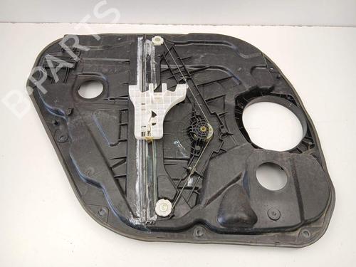 rear-right-window-mechanism-kia-carens-iv-2013-28058228 main image