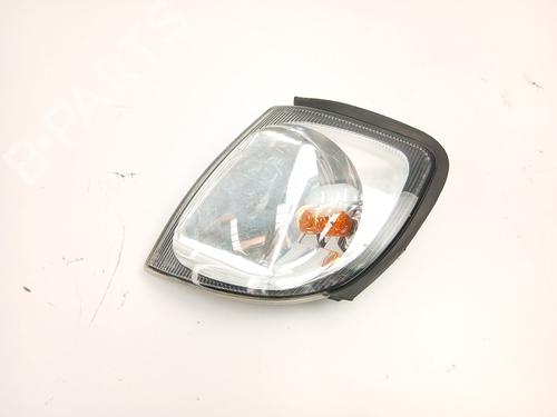 Intermitente delantero izquierdo Intermitente delantero izquierdo NISSAN TERRANO II (R20) 2.7 TDi 4WD (125 hp) 37024586 37024586