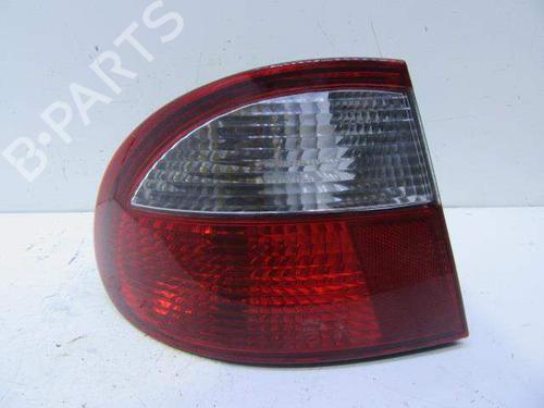 Used Left taillight Left taillight 9819867 9819867