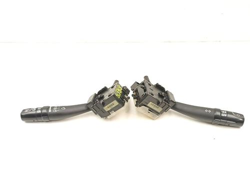 Steering column stalk HYUNDAI SANTA FÉ II (CM) 2.2 CRDi 4x4 | BP24113032I23