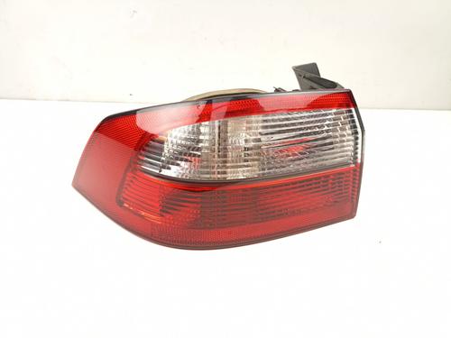 Used Left taillight RENAULT LAGUNA II (BG0/1_) 2.0 16V (BG00, BG0K, BG0P, BG0W) (135 hp) 16702674