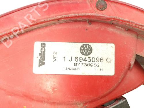 Right taillight VW GOLF IV (1J1) 1.4 16V | BP19276291C35 