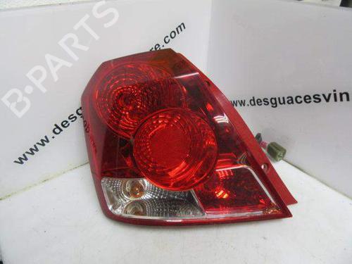 left-taillight-chevrolet-kalos-12-2005-11737686 main image