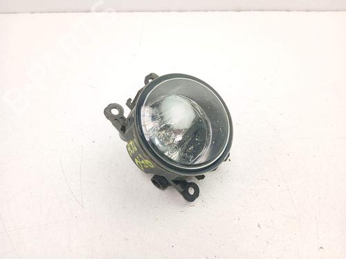 Used Right front fog light Right front fog light 33325988 33325988