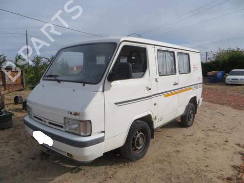 Brugte NISSAN TRADE    1057266