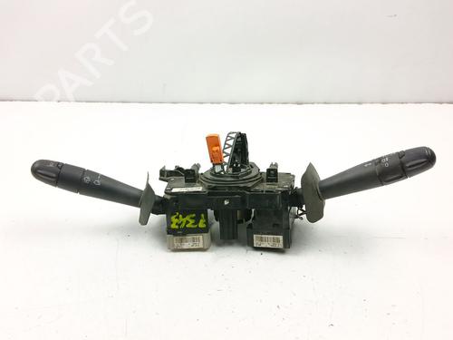 Steering column stalk RENAULT CLIO II (BB_, CB_) 1.2 (BB0A, BB0F, BB10, BB1K, BB28, BB2D, BB2H, CB0A,... | BP32304067I23 
