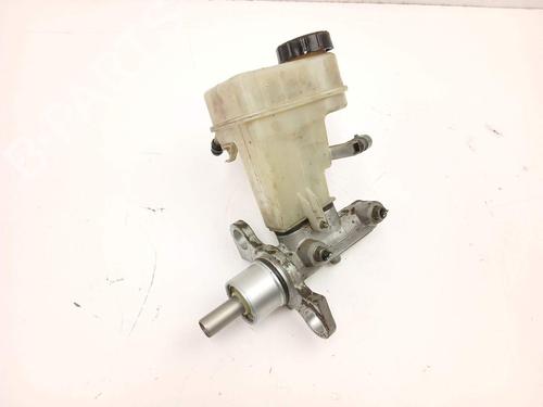 Used Brake master cylinder Brake master cylinder 37447438 37447438