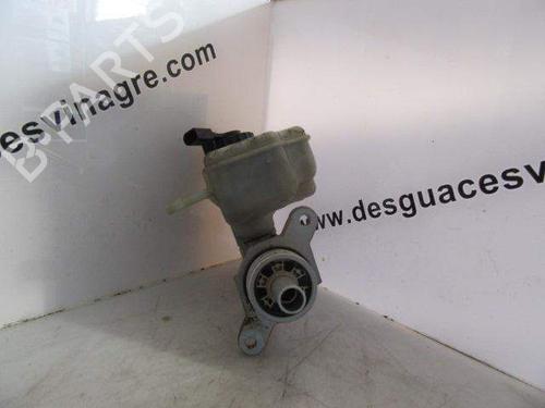 Used Brake master cylinder Brake master cylinder 37441080 37441080