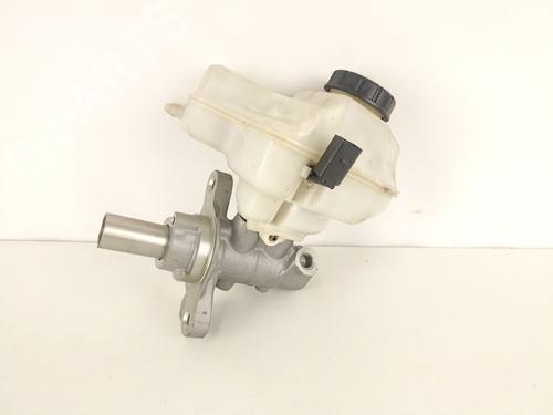 Used Brake master cylinder Brake master cylinder 37441558 37441558