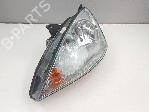 Scheinwerfer links FORD FOCUS I (DAW, DBW) 1.8 TDCi | BP29305455C28 