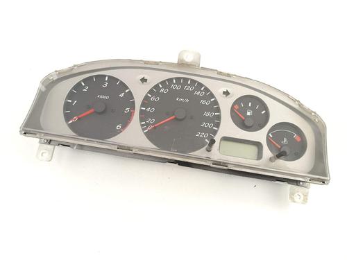 Used Instrument cluster Instrument cluster 18015571 18015571