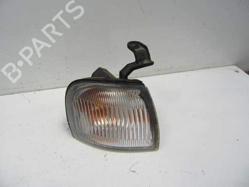Used Right front indicator Right front indicator 9831832 9831832