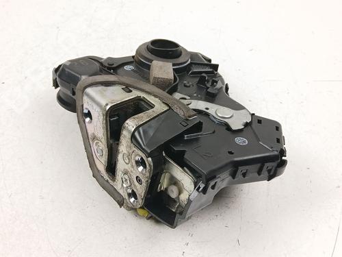 Venstre fortil lås SUZUKI GRAND VITARA II (JT, TE, TD) 1.9 DDiS All-wheel Drive (JT419, TD44, JB419WD, JB419XD,... (129 hp) 30182923