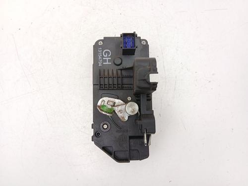 Rear right lock OPEL MERIVA A MPV (X03) 1.7 DTI (E75) | BP28022696C99 