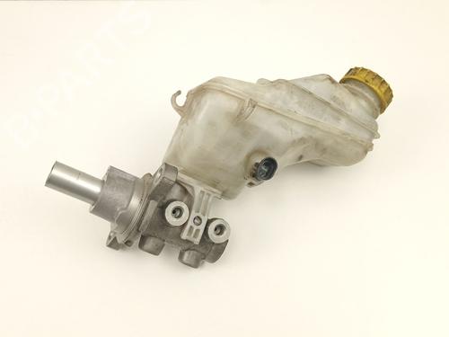 Used Brake master cylinder Brake master cylinder 37441534 37441534