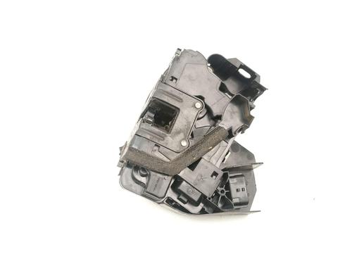 front-right-lock-renault-megane-iv-hatchback-b9amn_-13-tce-140-b9nb-805023997r-16943019b-2015-17493188 main image