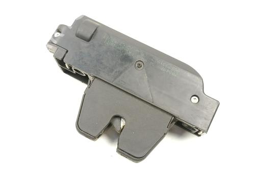 Used Tailgate lock CITROËN C4 I (LC_) 1.6 HDi (90 hp) 24509127