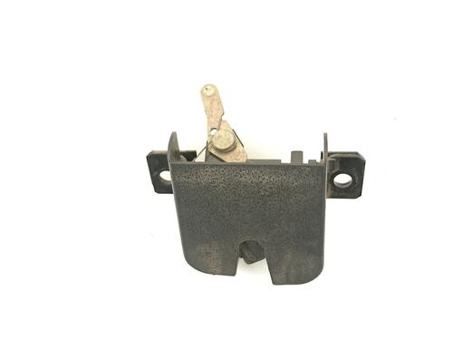 Tailgate lock VW GOLF IV (1J1) 1.4 16V | BP19276290C101 