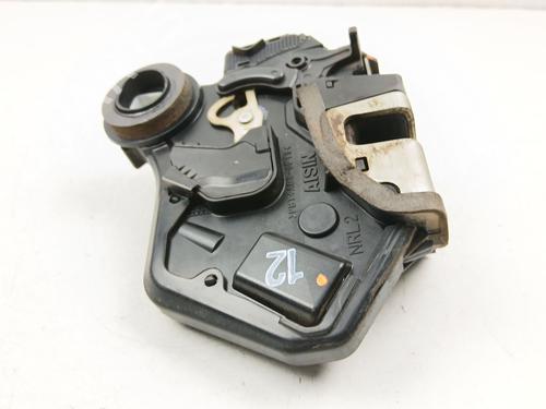 Cerradura puerta trasera izquierda TOYOTA HILUX VII Pickup (_N1_, _N2_, _N3_) 2.5 D-4D 4WD (KUN25) | BP30763839C100 