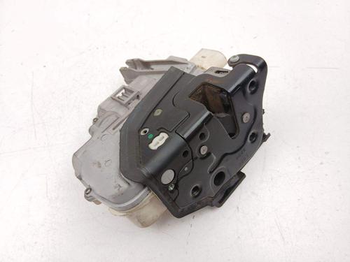 front-left-lock-skoda-superb-ii-3t4-2008-2009-2010-2011-2012-2013-2014-2015-27618510 main image