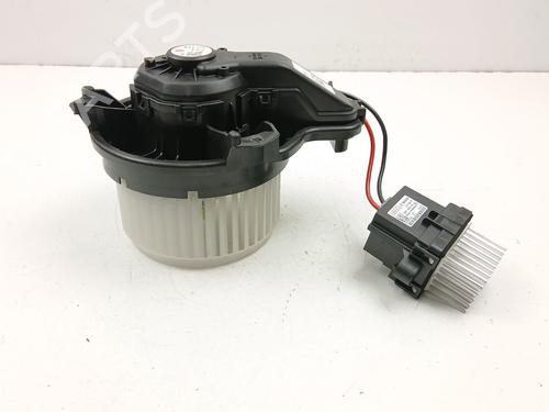 Heater blower motor FORD FOCUS IV Turnier (HP) 1.0 EcoBoost mHEV | BP29449786M62 