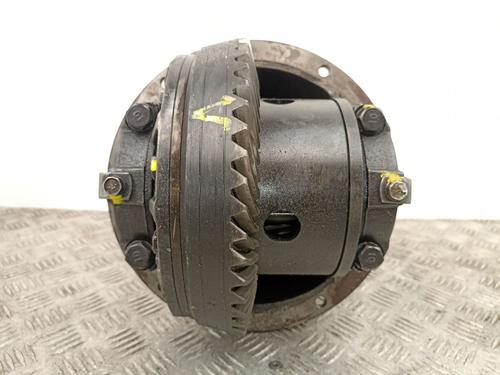 Rear differential MITSUBISHI PAJERO SPORT I (K7_, K9_) 2.5 TD (K94W) | BP12001876M24 