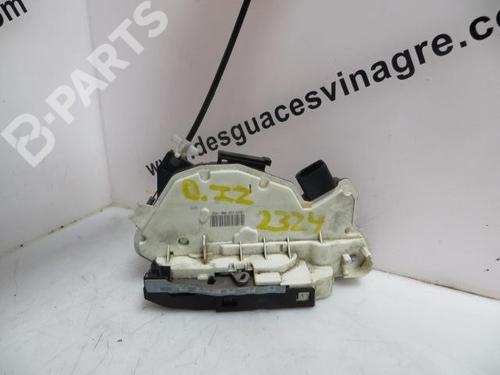 Front left lock SKODA FABIA II (542) 1.6 TDI (105 hp) 12003651