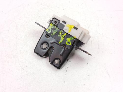 Bagklap lås RENAULT MEGANE II Saloon (LM0/1_) 1.9 dCi (LM0G, LM1G, LM2C) 8200076240