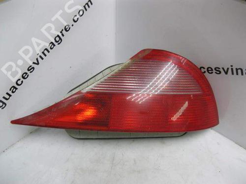 Used Right taillight Right taillight 12067586 12067586