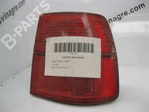 Used Right taillight SEAT TOLEDO I (1L2) [1991-1999]  12099028