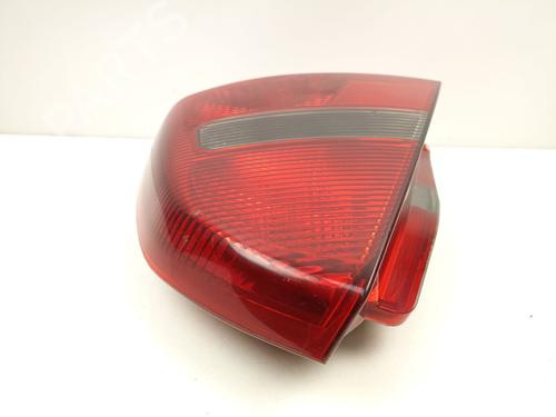 Right taillight MITSUBISHI CARISMA (DA_) 1.8 GDI (DA2A) | BP22308228C35 