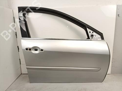 Used Right front door RENAULT LAGUNA III Grandtour (KT0/1) 1.5 dCi (KT0A, KT0R, KT02) (110 hp) 12444907
