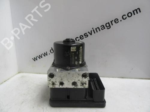 Used ABS pump AUDI A3 Sportback (8PA) 1.9 TDI (105 hp) 20118108