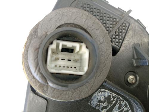 Front left lock TOYOTA AVENSIS (_T25_) 2.2 D-CAT (ADT251_, ADT251R) | BP25439747C98