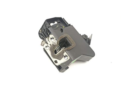 front-right-lock-dacia-sandero-iii-10-tce-100-eco-g-805028269rb-2021-20687472 main image