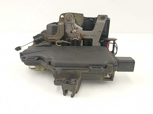 Rear left lock VW PASSAT B5.5 (3B3) 2.3 V5 4motion | BP12849414C100 