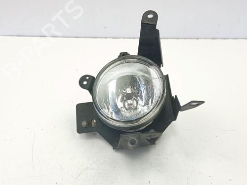 Right front fog light MITSUBISHI GRANDIS (NA_W) 2.0 DI-D (NA8W) | BP27179913C31