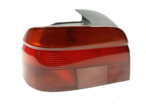 Used Left taillight BMW 5 (E39) 525 tds (143 hp) 24239323