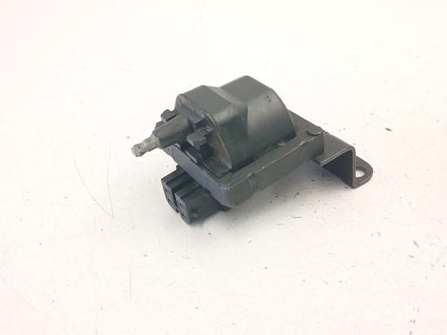 Używane Cewka zapłonowa Cewka zapłonowa DAEWOO ARANOS 2.0 (105 hp) 36075795 36075795