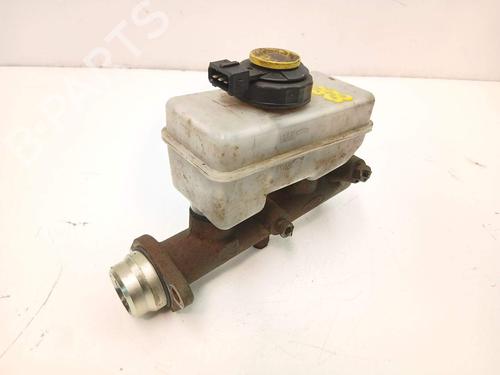 Used Brake master cylinder Brake master cylinder 37525884 37525884