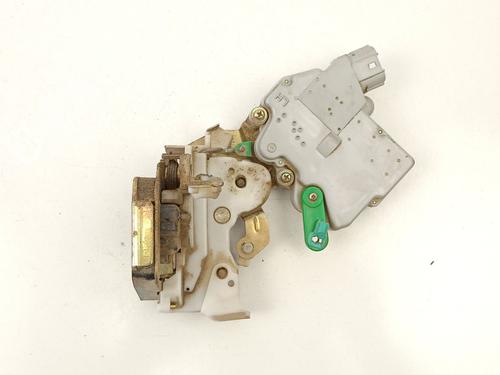 Rear left lock NISSAN TERRANO II (R20) 2.7 TDi 4WD | BP20098429C100 