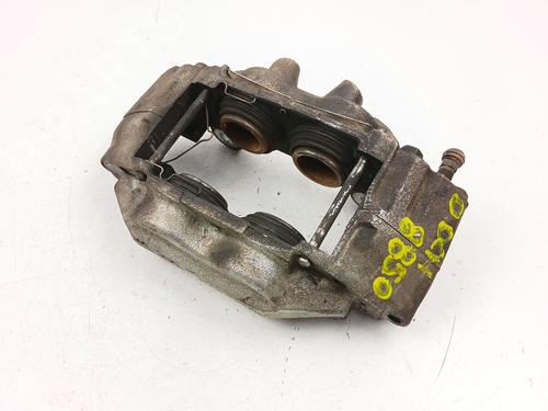 Używane Zacisk hamulca przedniego prawego TOYOTA HILUX VII Pickup (_N1_, _N2_, _N3_) 2.5 D-4D 4WD (KUN25) (144 hp) 30881514