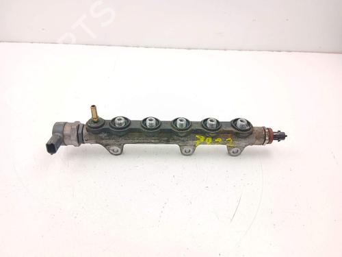 Injection rail RENAULT KOLEOS I (HY_) | BP32997899M98 - Image 2