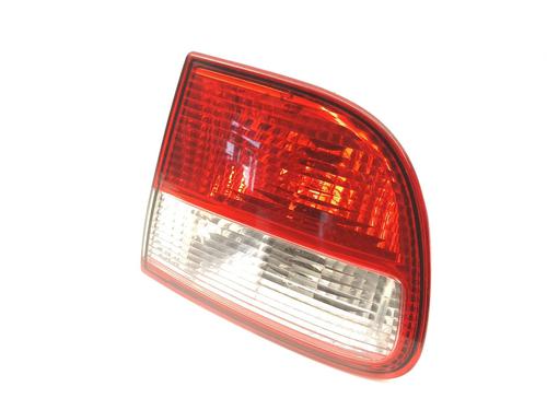 Used Right tailgate light Right tailgate light 24641169 24641169